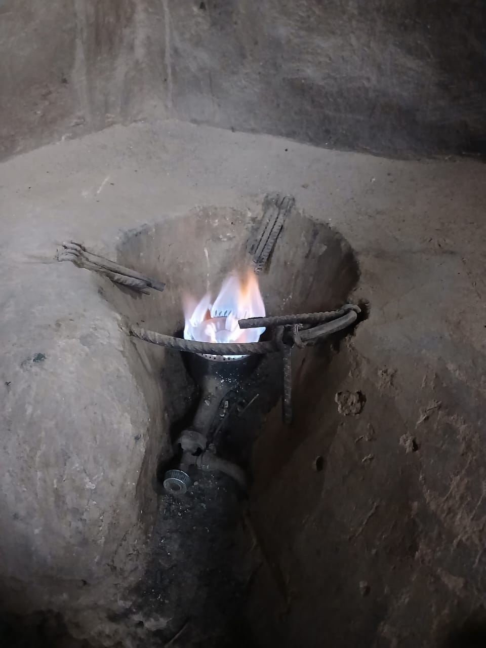 Fourneau utilisant le biogaz du biodigesteur